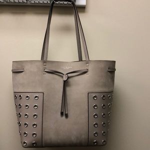 Barely used Tory Burch Tote